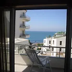 Sol No Horizonte - At Apartment